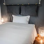 Πανσιόν Citta Studi - Collection 4*