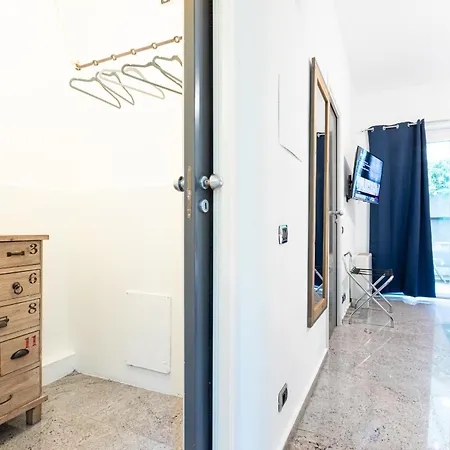 Casa de hóspedes Studi - Collection Milão