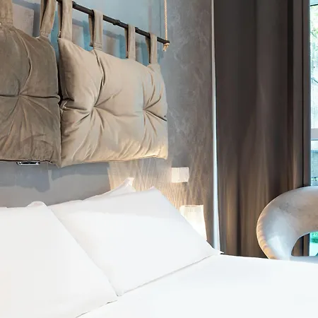 Casa de hóspedes Studi - Collection 4*